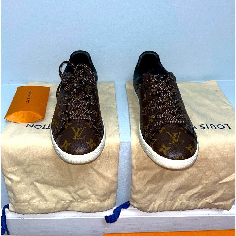 Louis Vuitton Luxembourg Sneaker. Men’s size